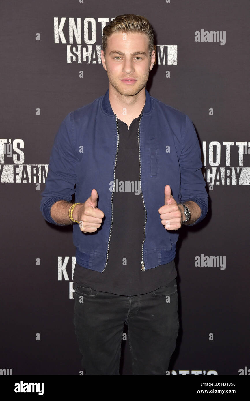 Buena Park, États-Unis d'Amérique. Sep 30, 2016. Cameron Fuller à 'Knott's Scary Farm' Tapis noir Événement au Knott's Berry Farm. Buena Park, 30.09.2016 | Verwendung weltweit/alliance Photo © dpa/Alamy Live News Banque D'Images