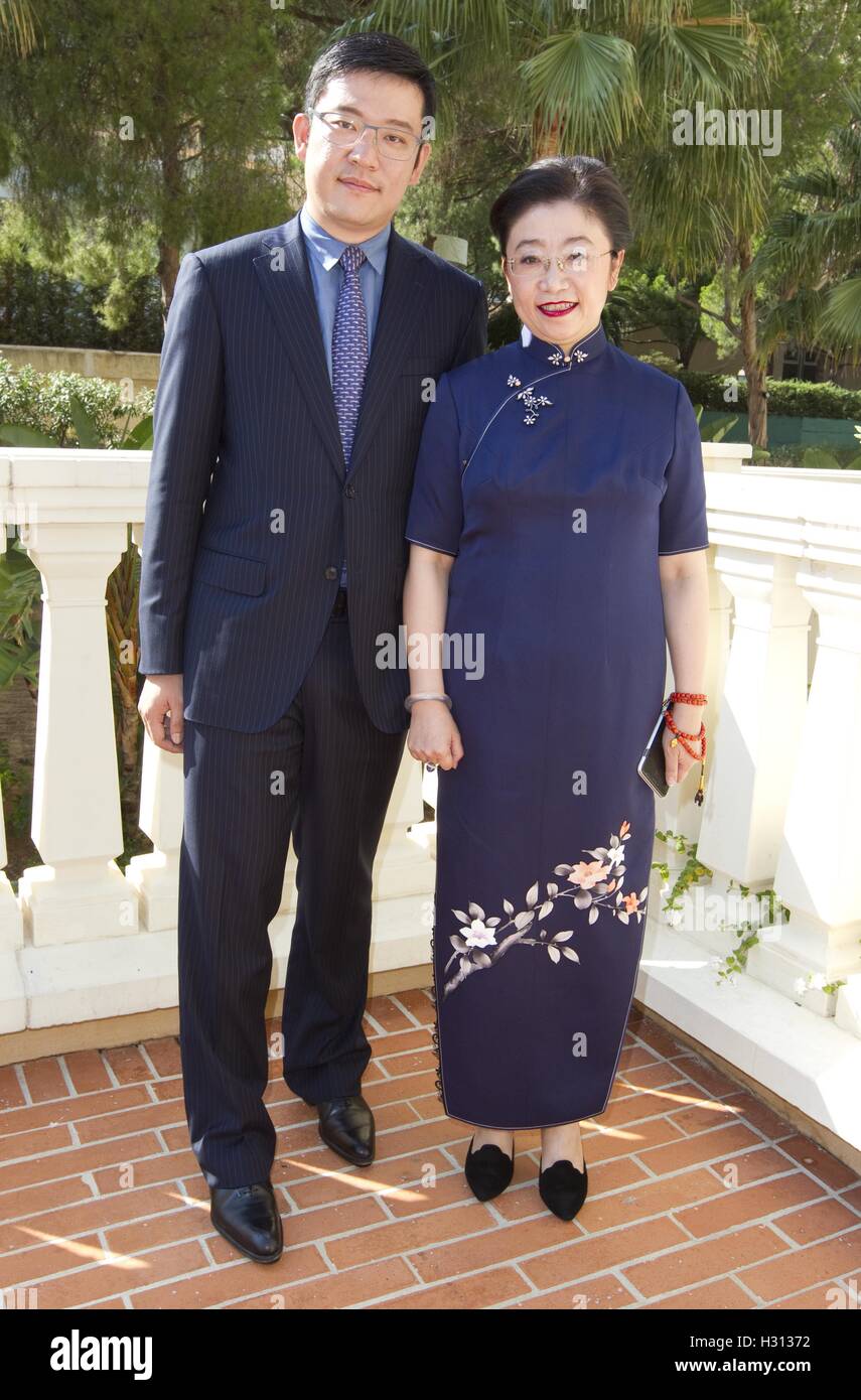 Monaco, Monaco. Sep 29, 2016. Monaco, Monte Carlo - Septembre 29 ; 2016 : un monde d'excellence célèbre son 10e anniversaire au Monaco Yacht Show | Verwendung weltweit/photo de l'alliance/alliance Photo © dpa/Alamy Live News Banque D'Images
