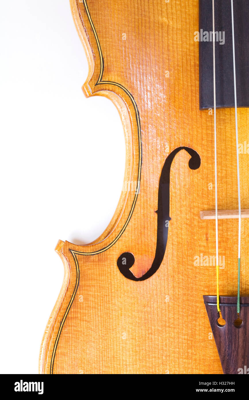 Close up d'un violon montrant le f-trou. Banque D'Images