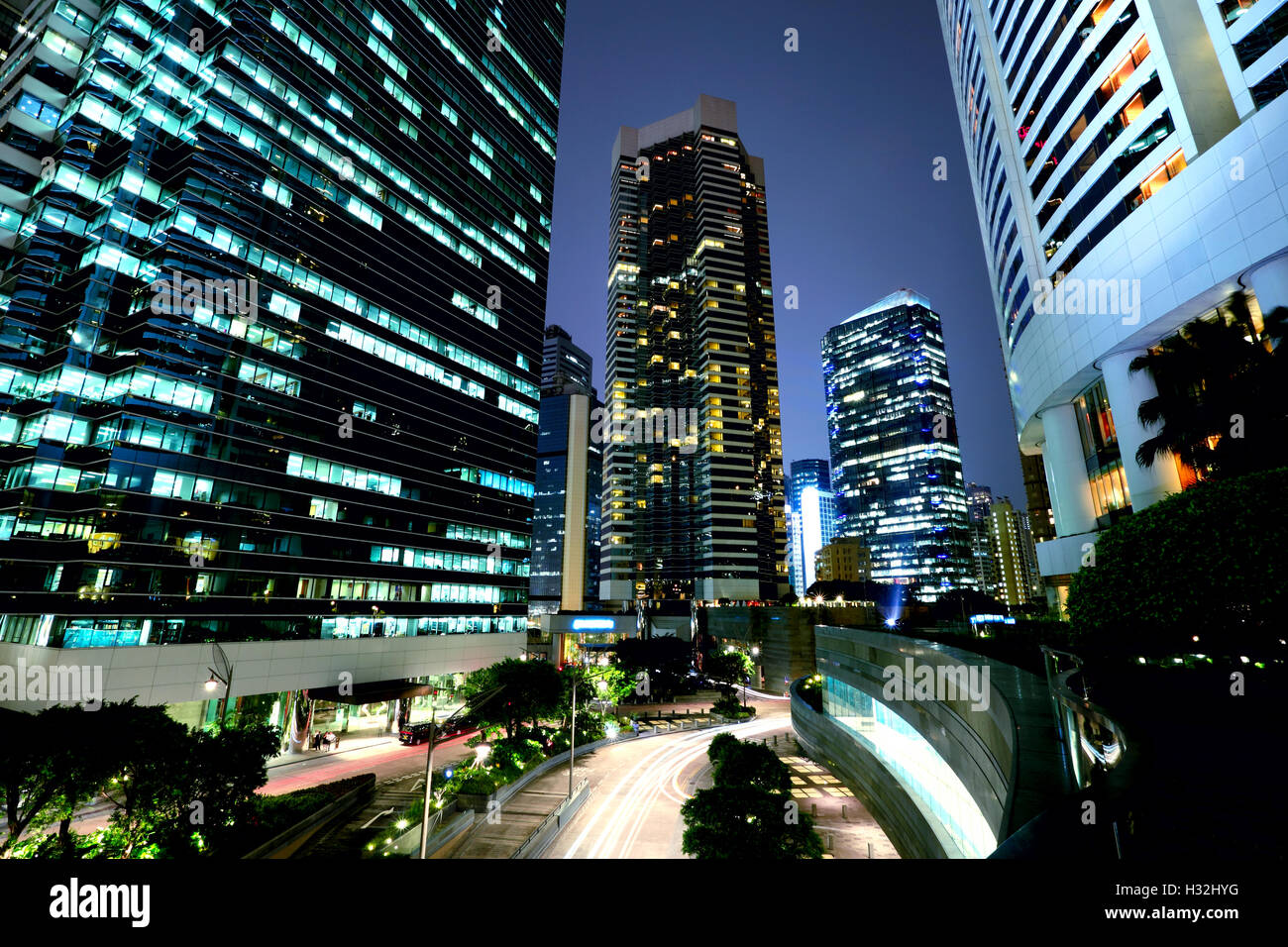 Bâtiment d'entreprise à Hong Kong at night Banque D'Images