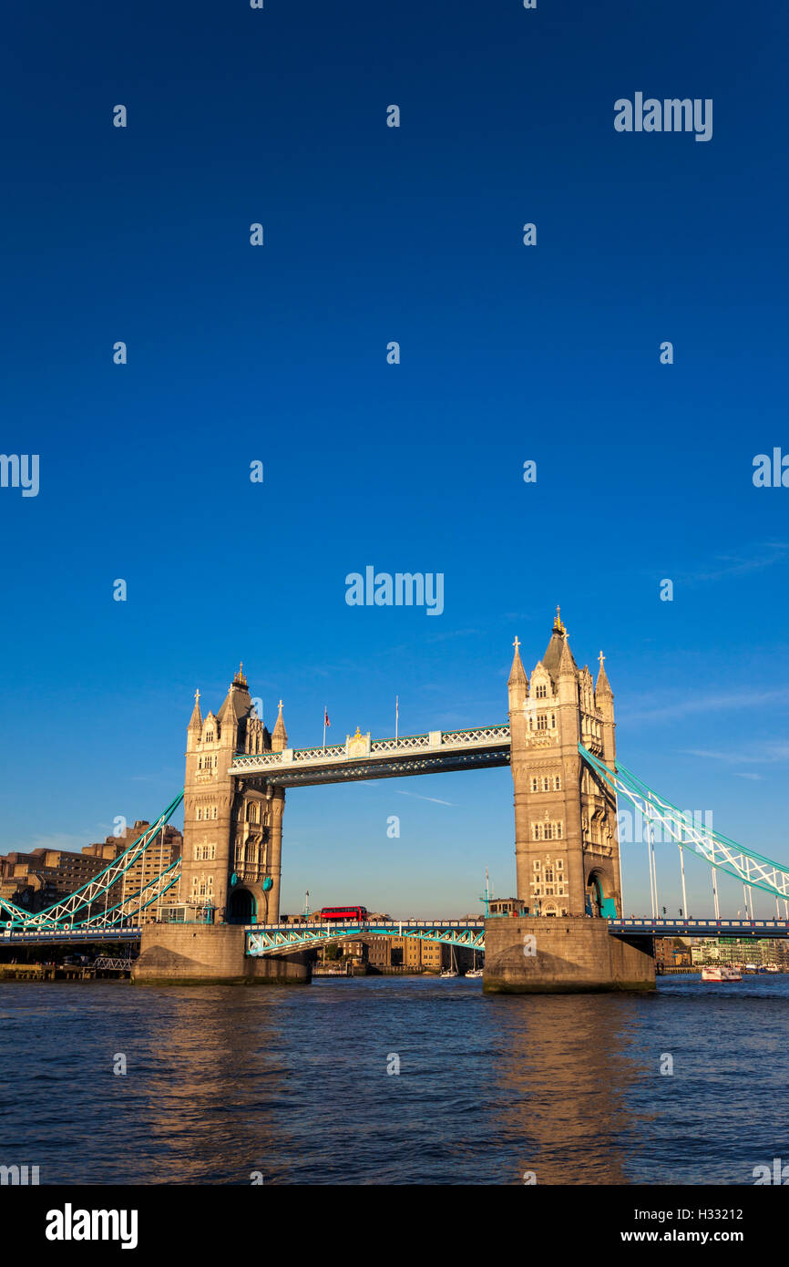 Tower Bridge, Londres, Angleterre Banque D'Images