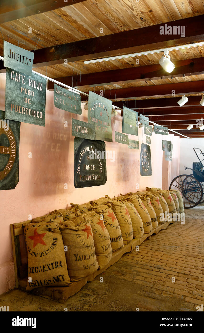 Sacs de café, grande maison, Hacienda Buena Vista, près de Ponce, Puerto Rico Banque D'Images