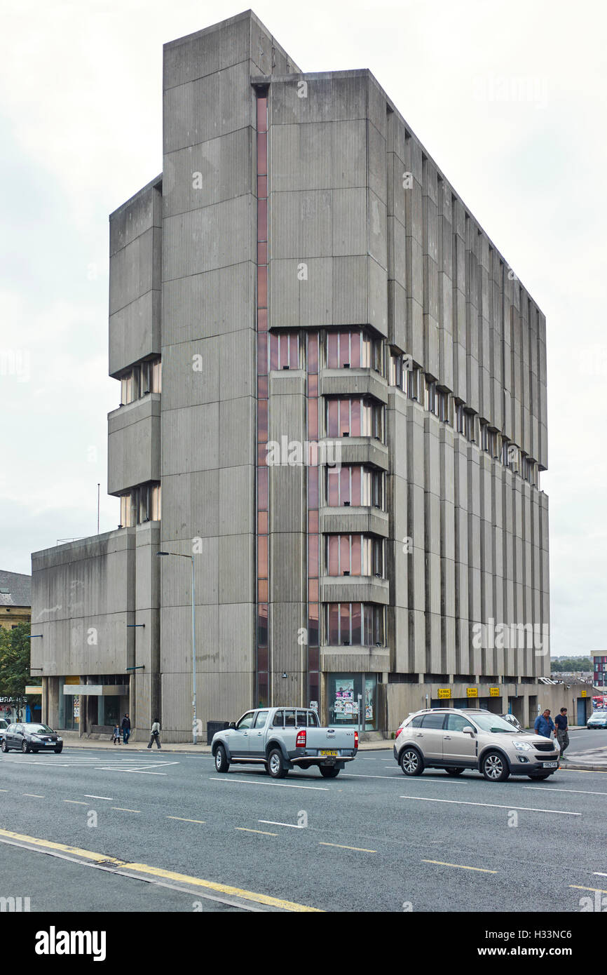 Bâtiment Brutaliste de High point à Bradford avant rénovation Banque D'Images