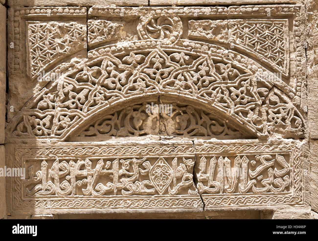 Décoration en pierre sculptée, d'Enclos funéraires de Shaikh Zayn al-Din Yusuf, Le Caire, Egypte Banque D'Images