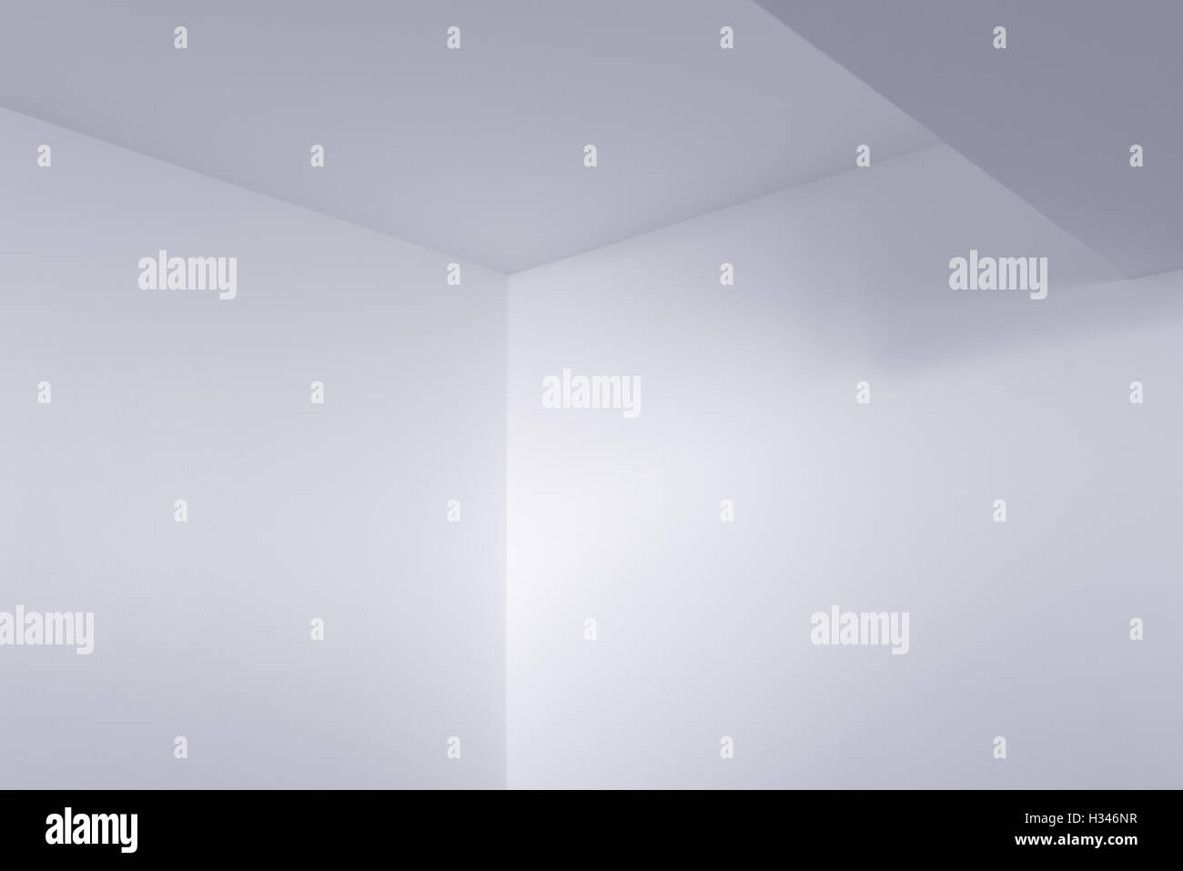 Chambre blanche vide intérieur détail comme arrière-plan géométrique abstraite lumineux Banque D'Images