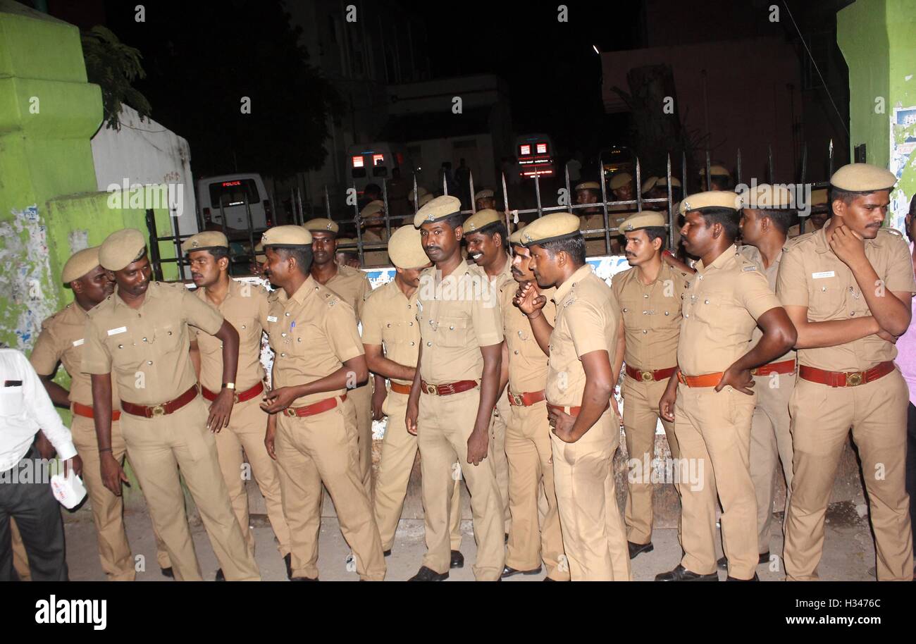 La police de l'hôpital gouvernemental de Royapettah, P Ramkumar aurait commis un suicide à la prison centrale de Puzhal, prison centrale de Puzhal, Madras, Chennai, Tamil Nadu,Inde, Asie, Asie, Indien Banque D'Images