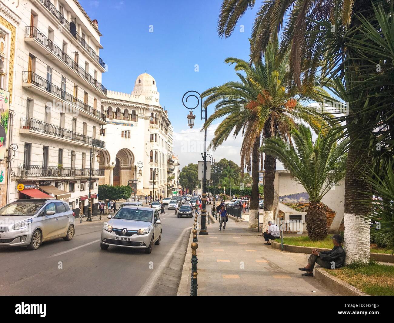 Les bâtiments coloniaux français à Alger l'Algérie.Les bâtiments sont en cours de rénovation par le gouvernement algérien. Banque D'Images