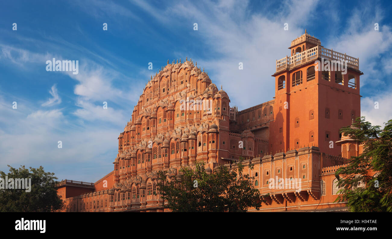 L'Inde, Jaipur - Palais des Vents. Le palais construit de grès rose et rouge Banque D'Images
