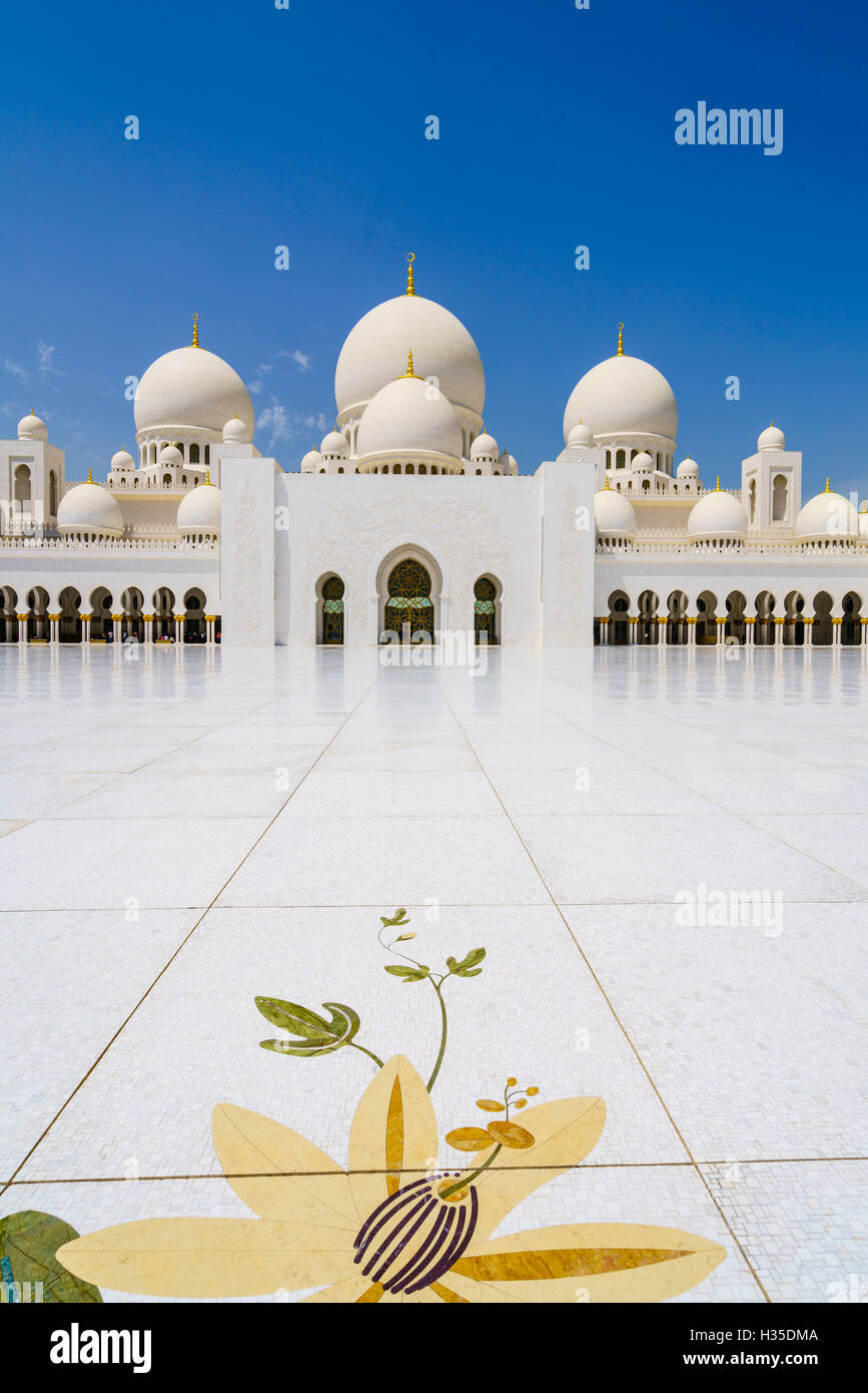 Grande Mosquée de Sheikh Zayed, Abu Dhabi, Émirats arabes unis, Moyen Orient Banque D'Images