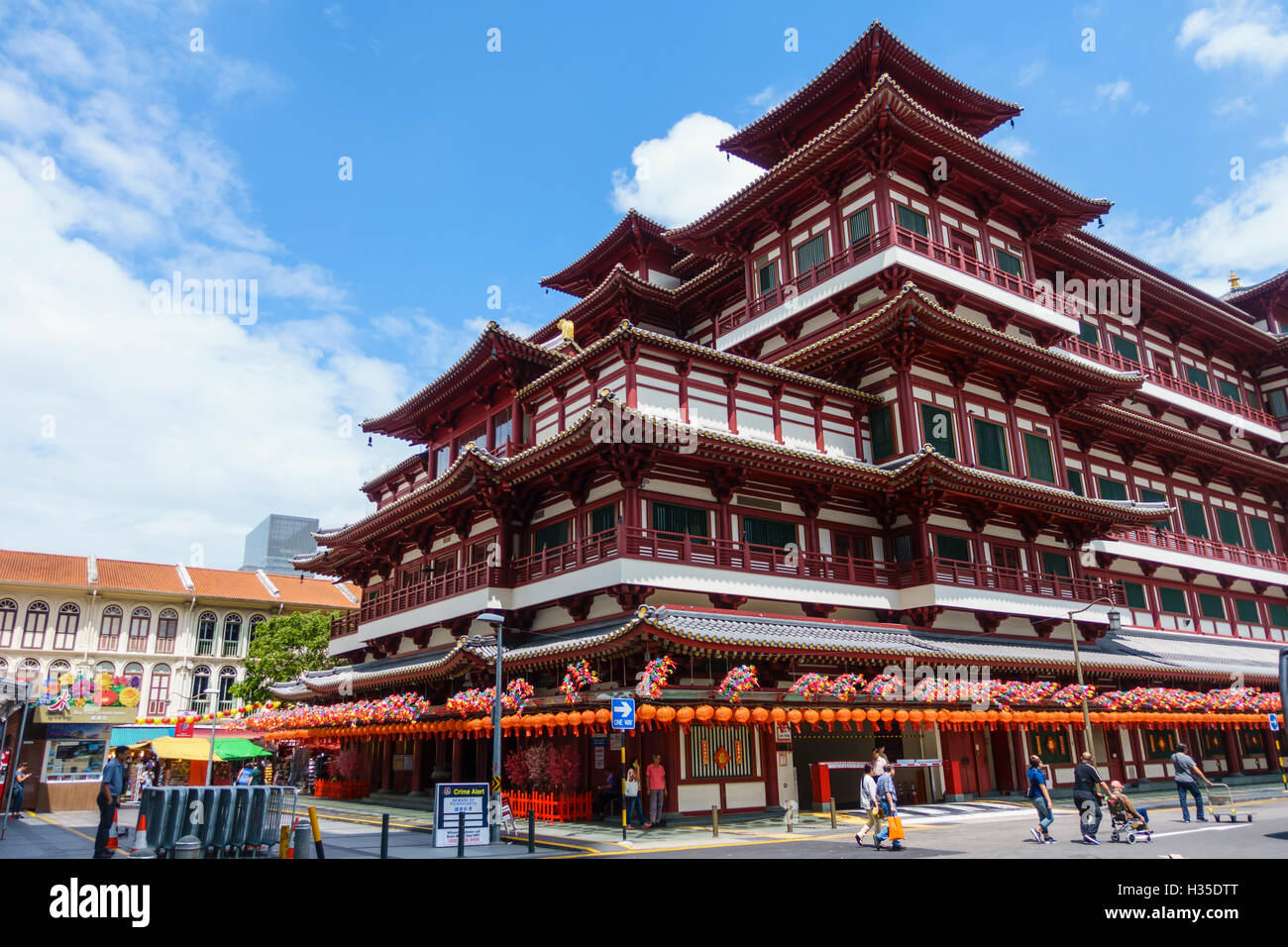 Buddha Tooth Relic Temple, Chinatown, Singapour Banque D'Images