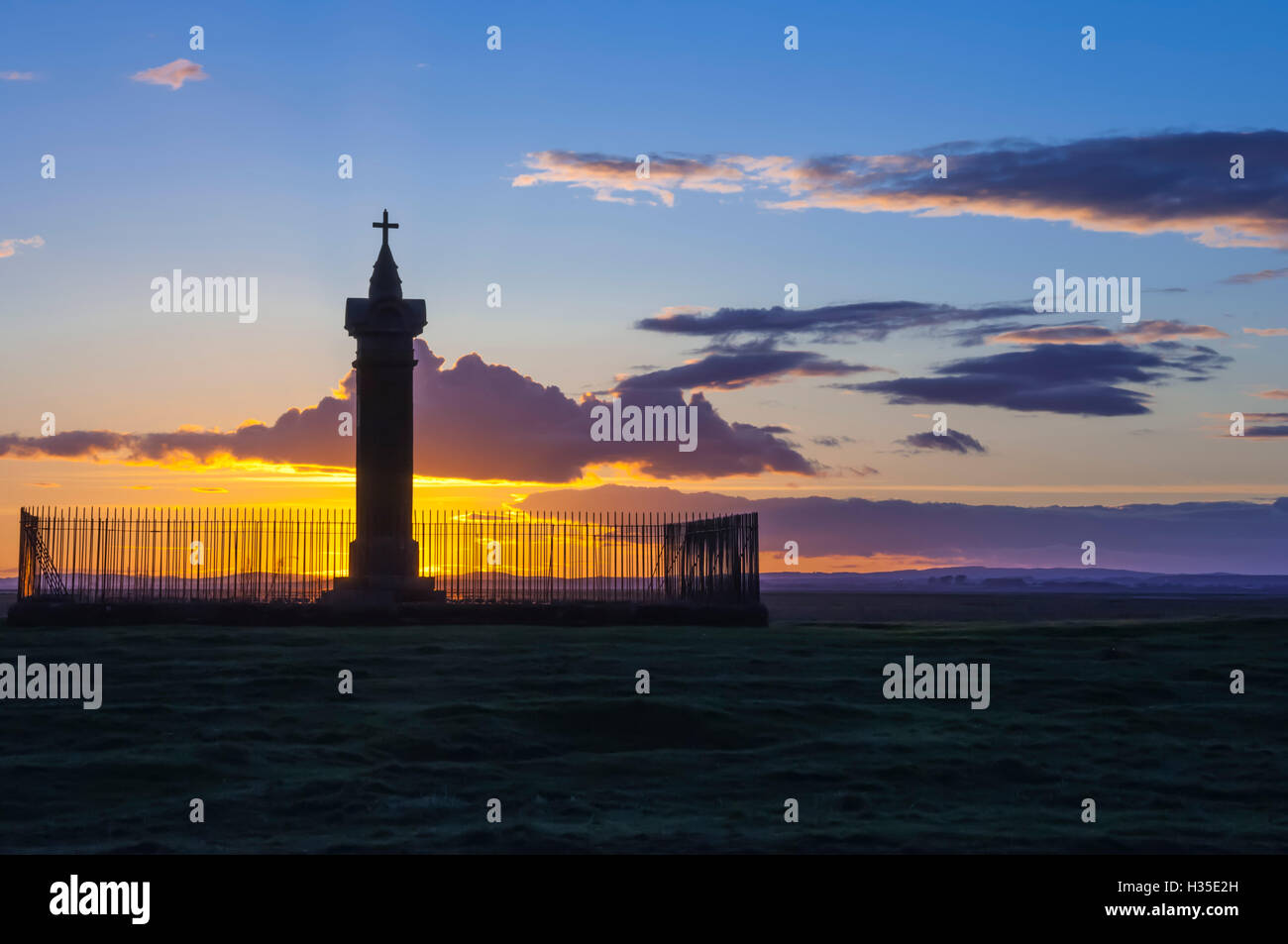 Décès d'Edouard 1er d'Angleterre, connu sous le nom de hammer of the Scots, sur Brough Marsh, Solway, Cumbria, England, UK Banque D'Images