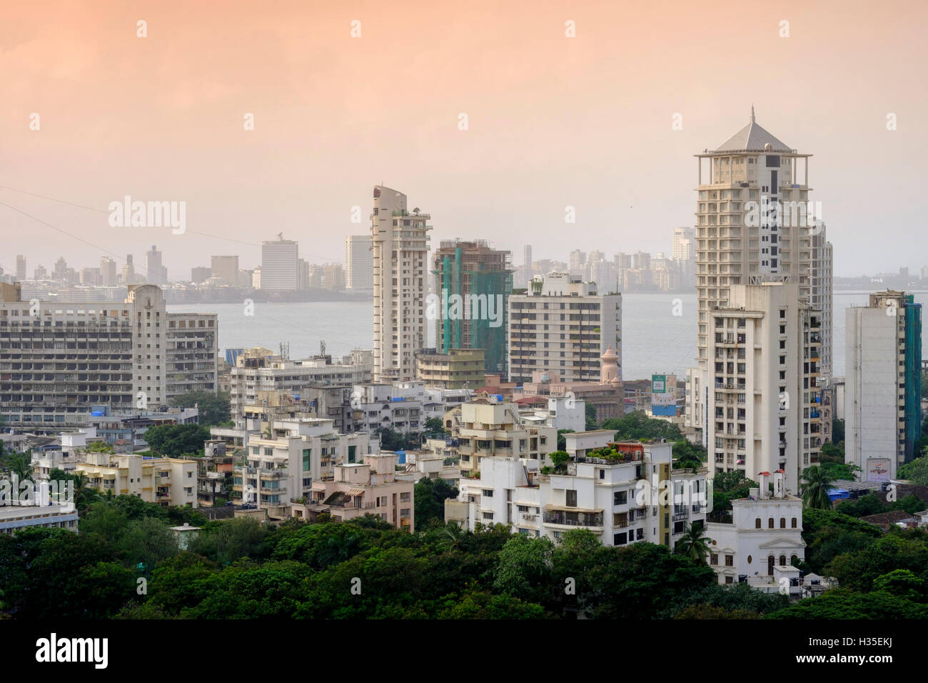 Vue générale de la ligne d'horizon du centre de Mumbai (Bombay), Maharashtra, Inde Banque D'Images