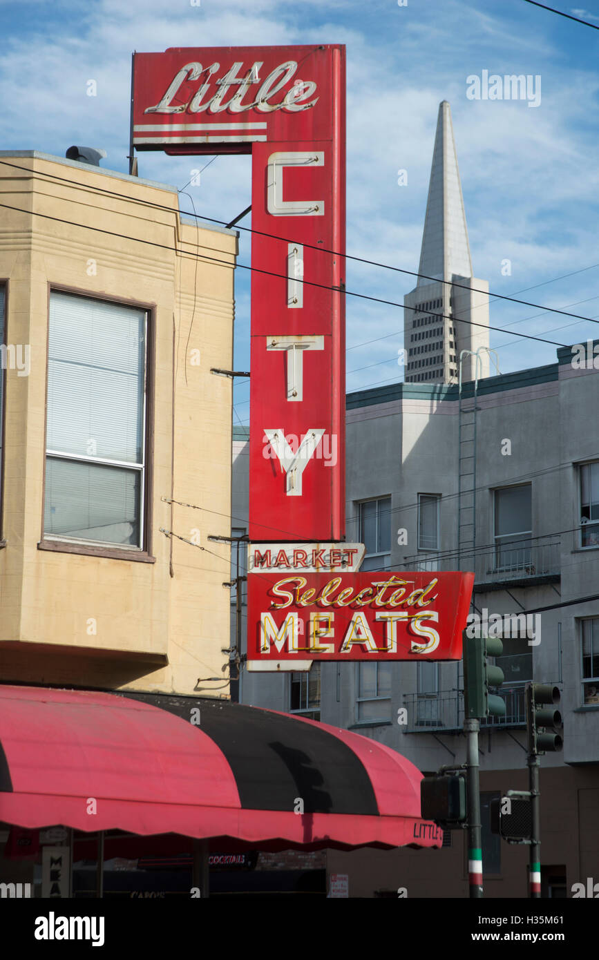 Marché Vintage sign in San Francisco View, Californie, USA. Banque D'Images