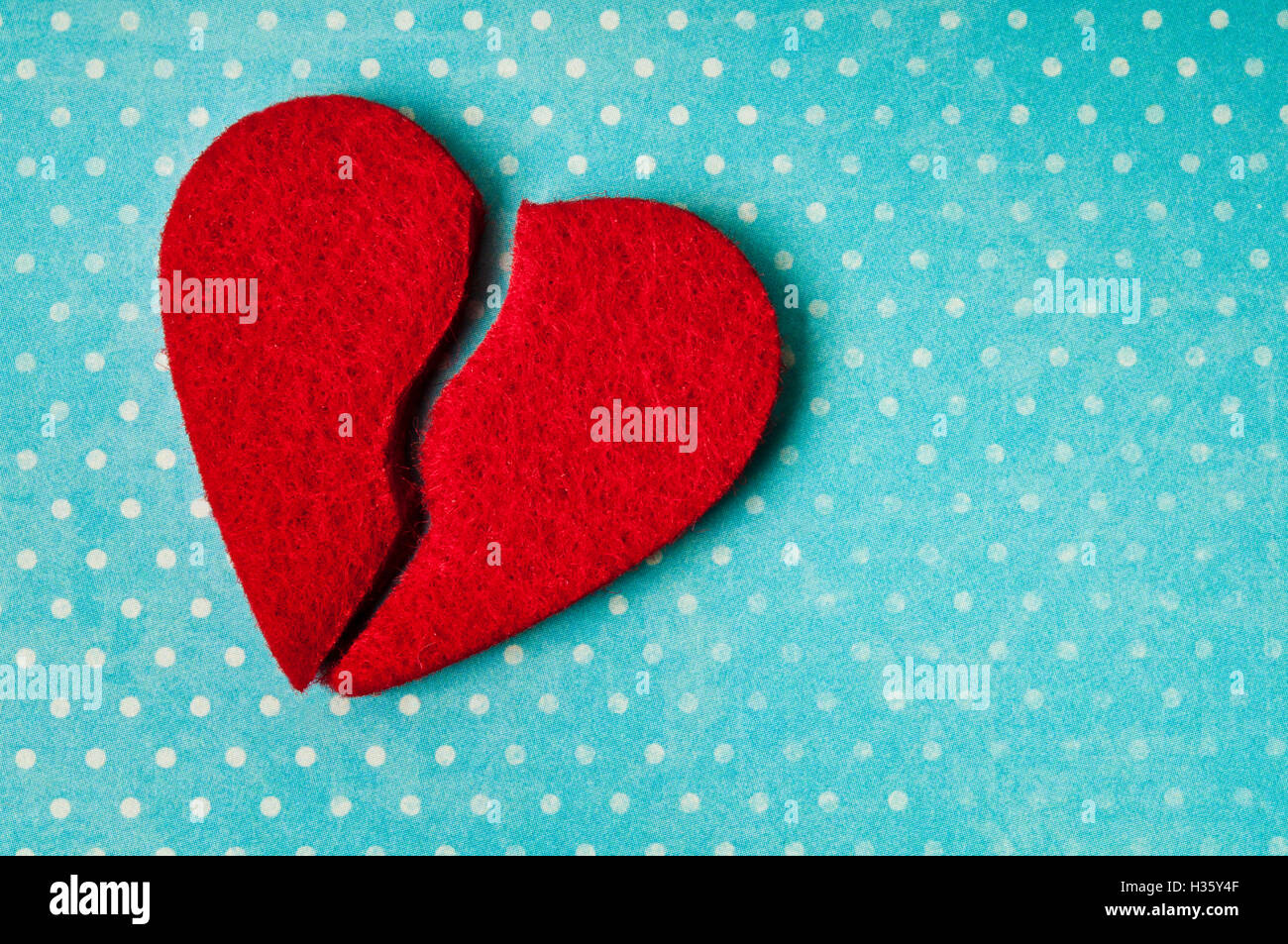 Cœur Brise Concept Pour Le Divorce La Fin De La Relation L Histoire D Amour Terminee Photo Stock Alamy