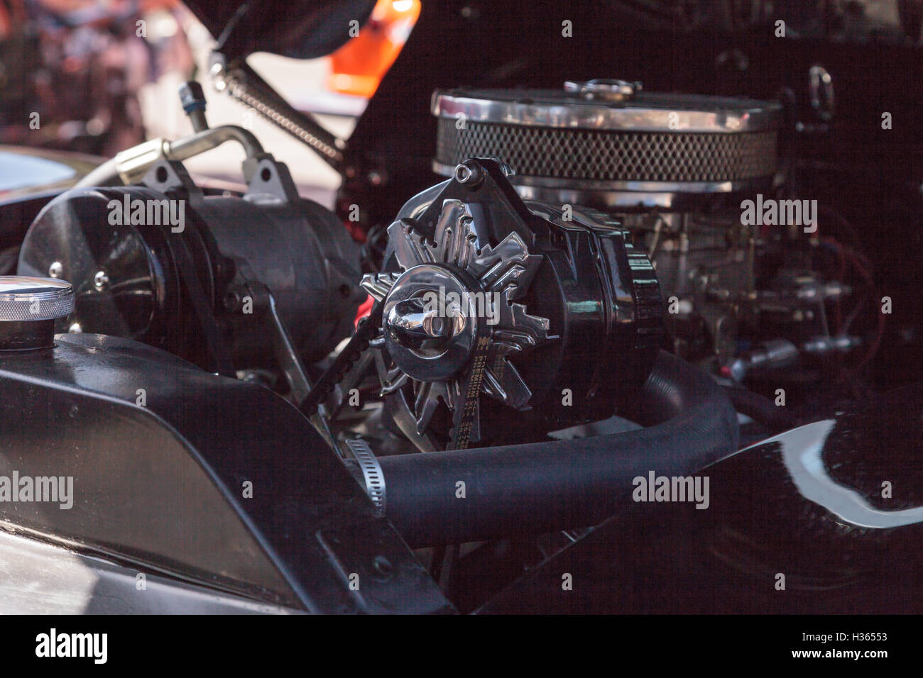 Laguna Beach, CA, USA - 2 octobre, 2016 : Noir 1940 Berline de Luxe Ford administré par Rob Stinson et affichée au Rotary Club de L Banque D'Images