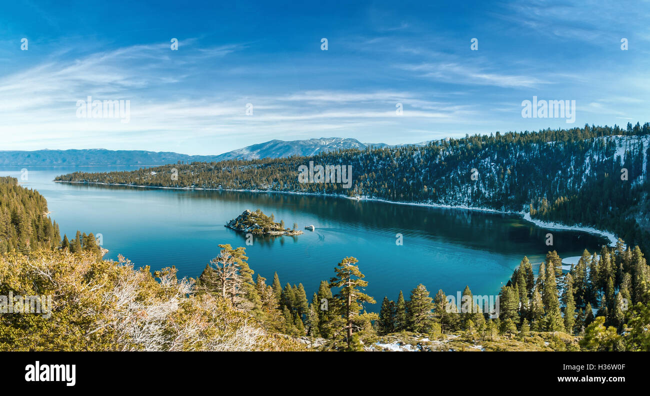 Emerald Bay est un parc d'état sur le lac Tahoe en Californie. Banque D'Images
