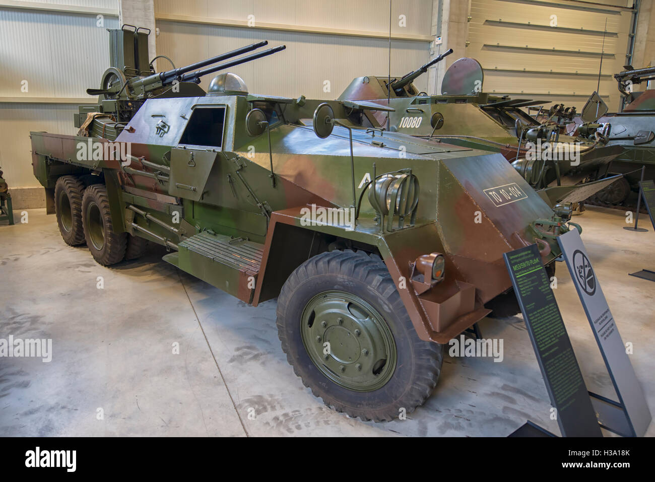 M-53/59/70 PLDvK canon antiaérien automoteur histoire militaire au parc dans Ljubljana, Slovénie Banque D'Images