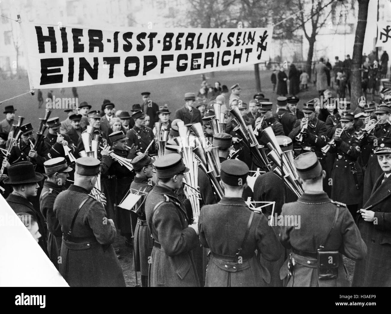 Eintopfsonntag (ragoût) dimanche à Berlin, 1936 Banque D'Images