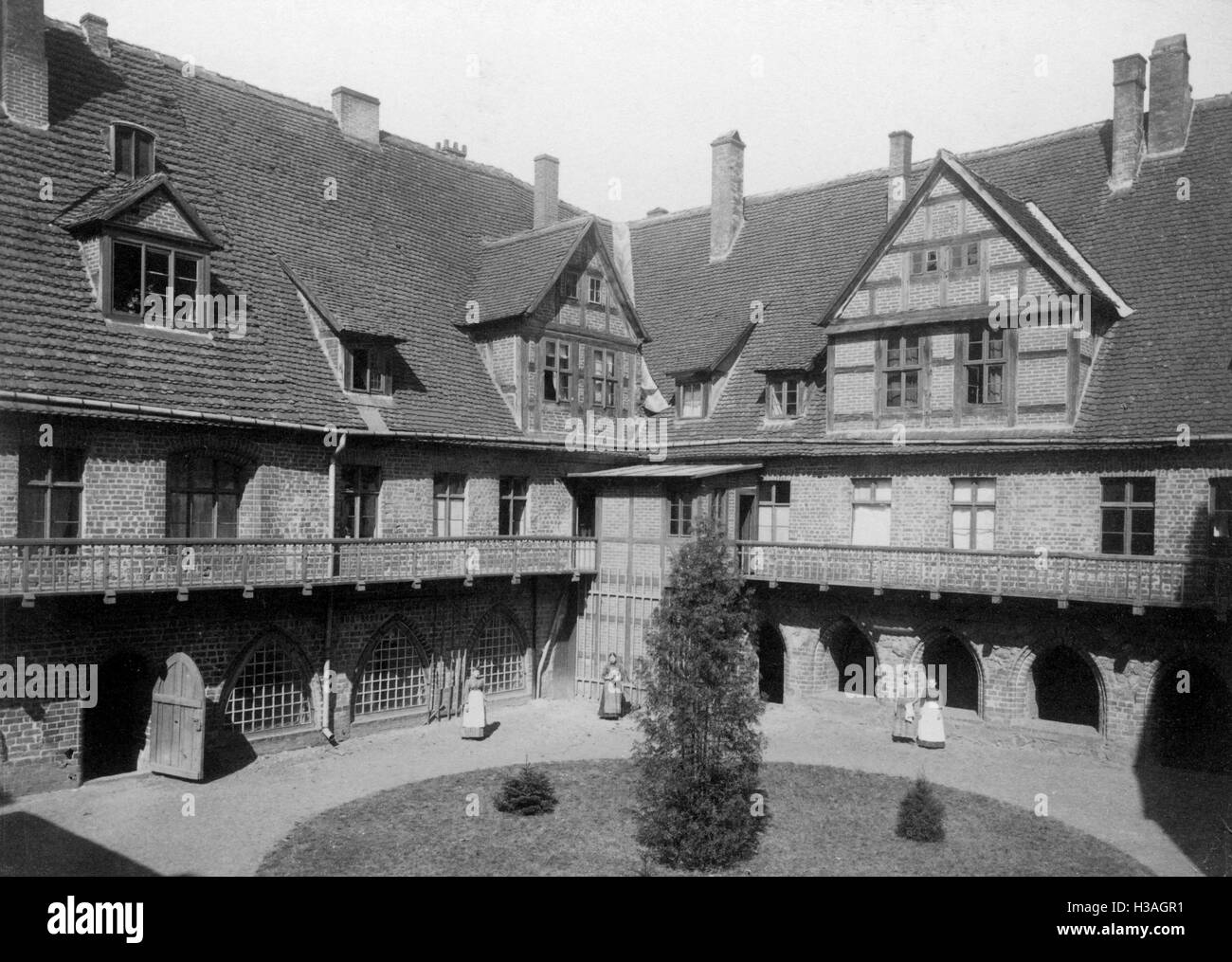 Avant Arrière de l'abbaye dans l'Heiligengrabe Monastère, autour de 1910 Banque D'Images