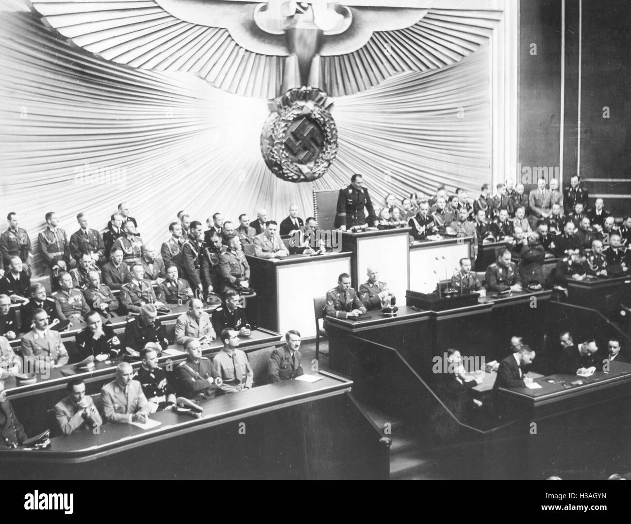 Séance du Reichstag sur la déclaration de guerre contre la Pologne dans l'Opéra Kroll à Berlin, 1939 Banque D'Images