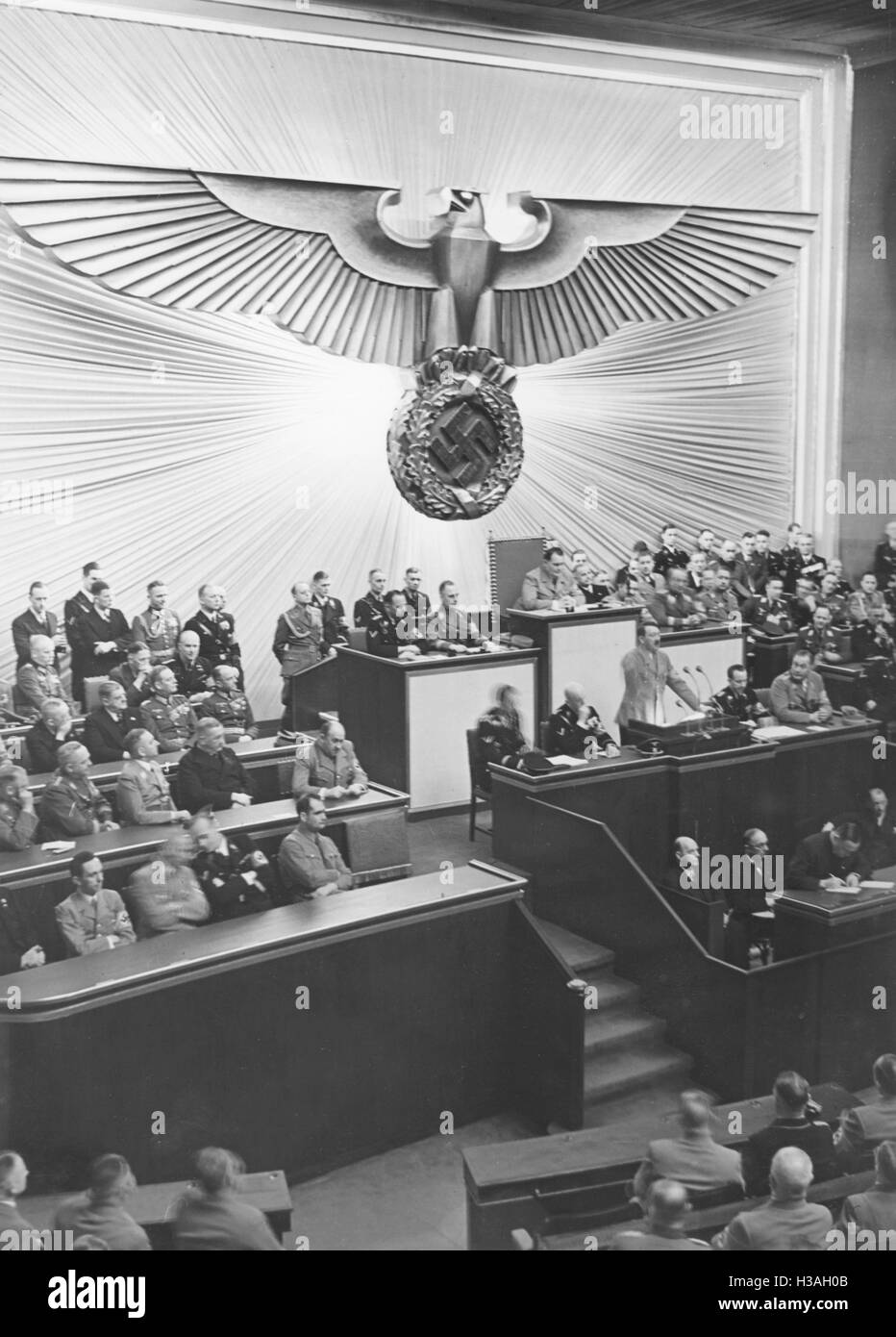 Discours d'Hitler au cours d'une session de la diète impériale de l'Opéra Kroll à Berlin, 1938 Banque D'Images