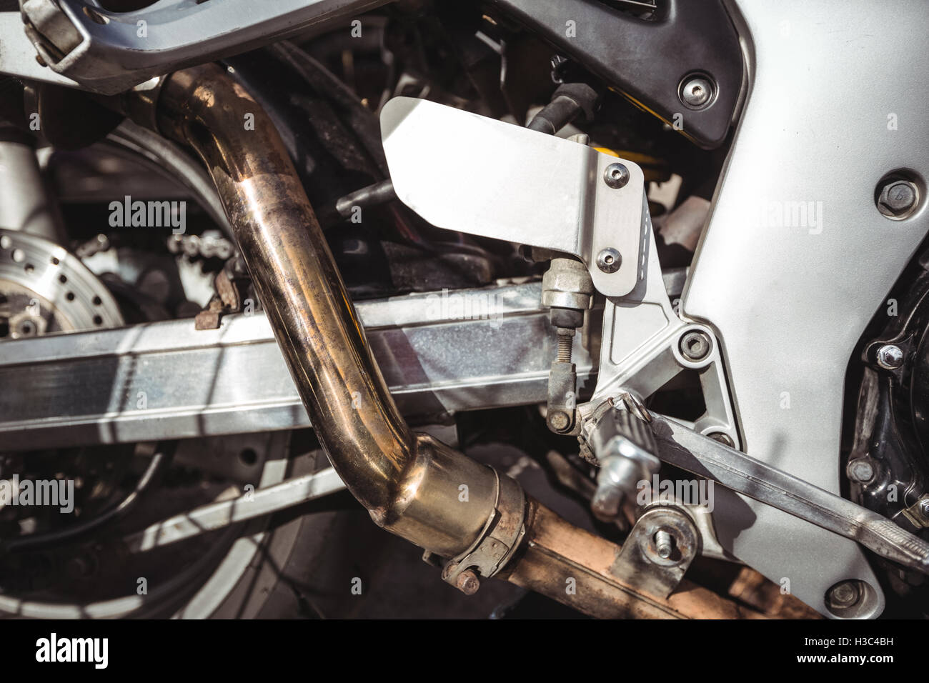 Close-up d'un des tuyaux d'échappement moto Banque D'Images