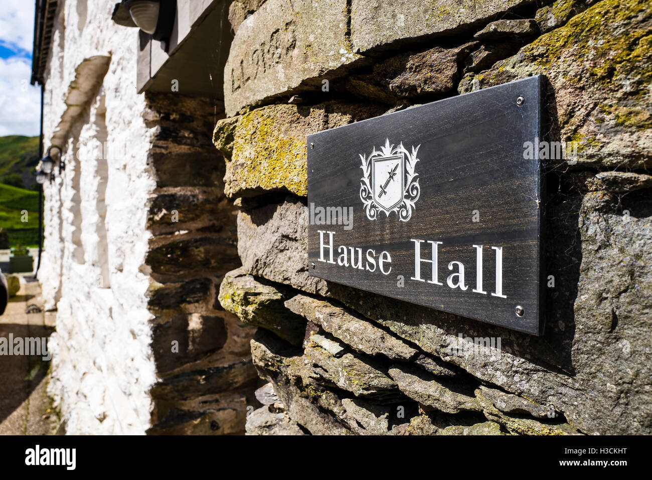 La plaque d'identification Hause Hall Farm qui est une maison de vacances dans le Lake District Banque D'Images