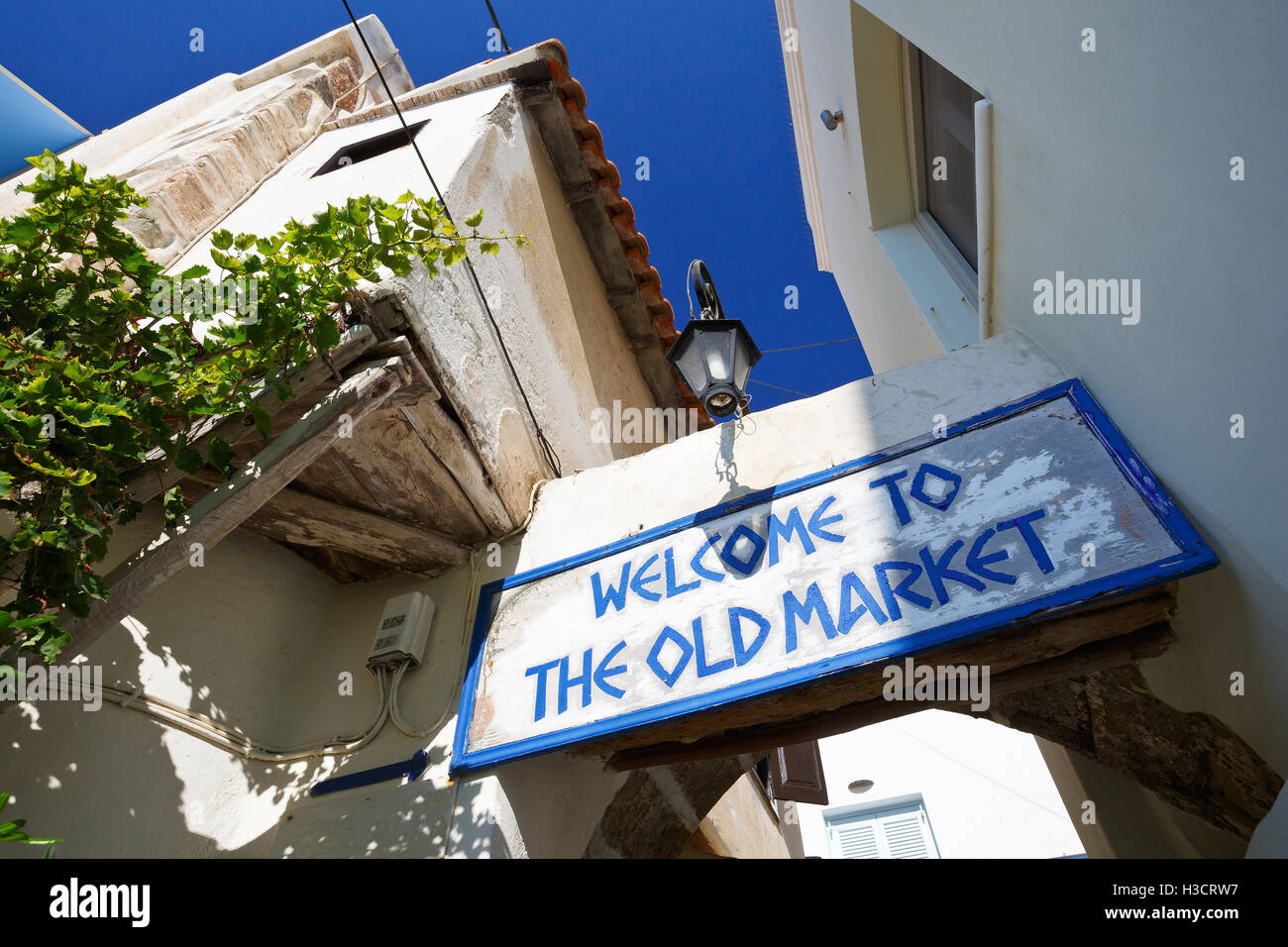 Vieux marché dans la vieille ville de Naxos. Banque D'Images