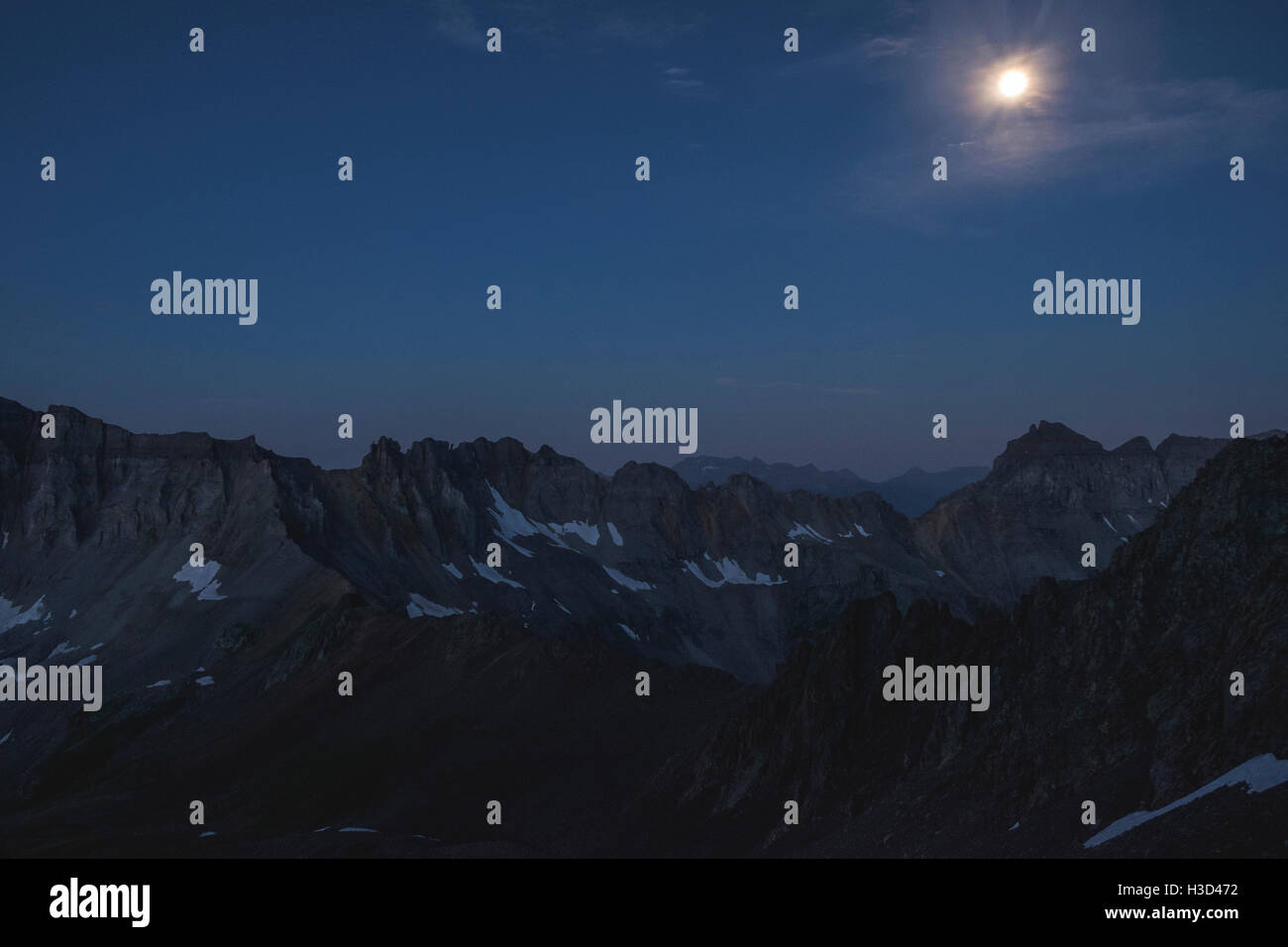 Vue panoramique de la montagne contre le ciel Banque D'Images