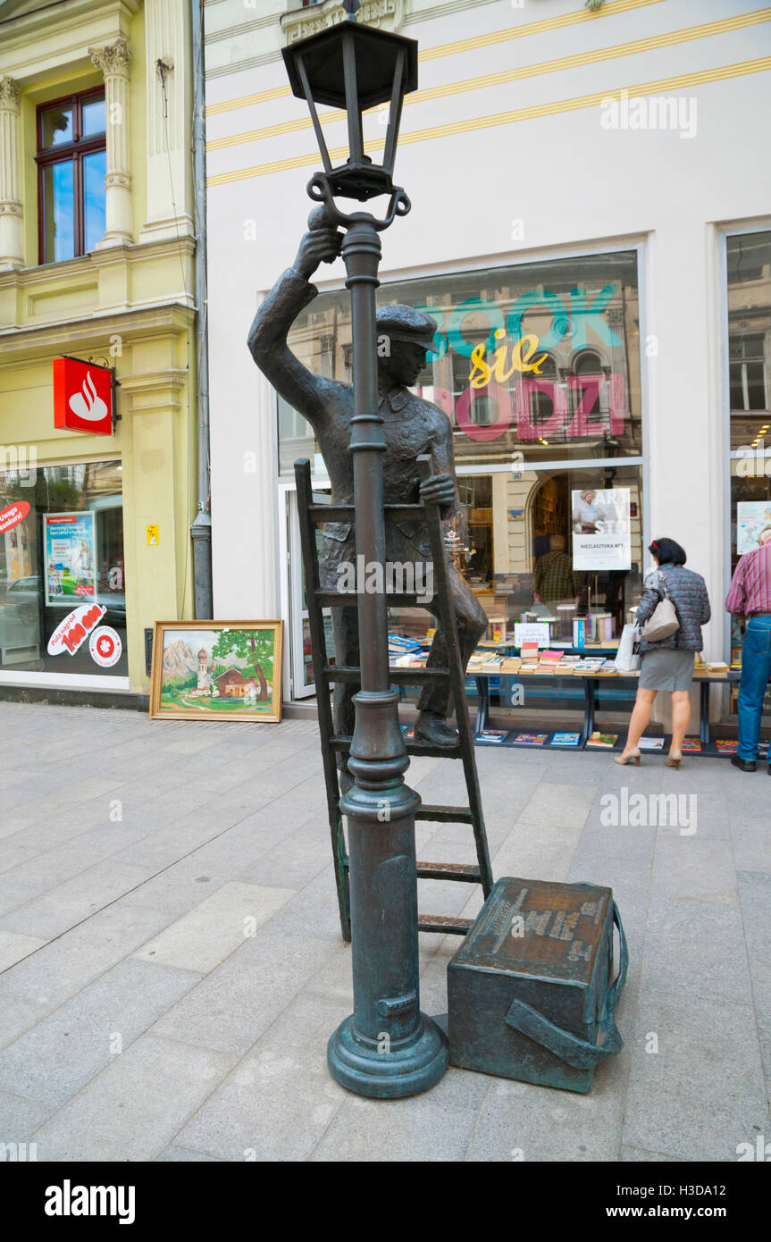 Lampierz, la lampe statue plus léger, rue Piotrkowska, main street, Lodz, Pologne centrale Banque D'Images