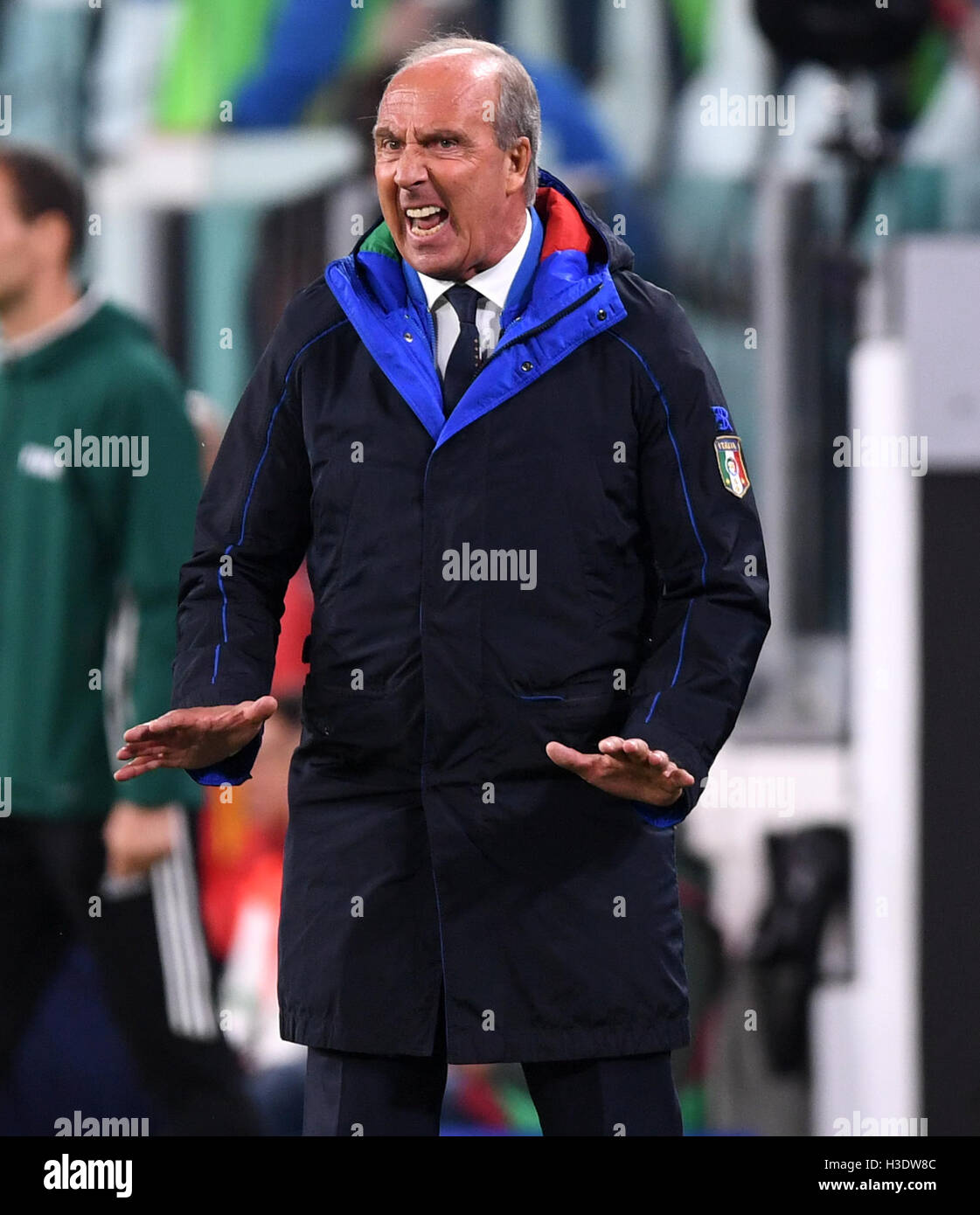Turin, Italie. 6 Oct, 2016. L'entraîneur de l'Italie Giampiero Ventura réagit lors de la Coupe du Monde 2018 match de football entre l'Italie et l'Espagne à la Juventus Stadium à Turin, en Italie, le 6 octobre 2016. © Alberto Lingria/Xinhua/Alamy Live News Banque D'Images