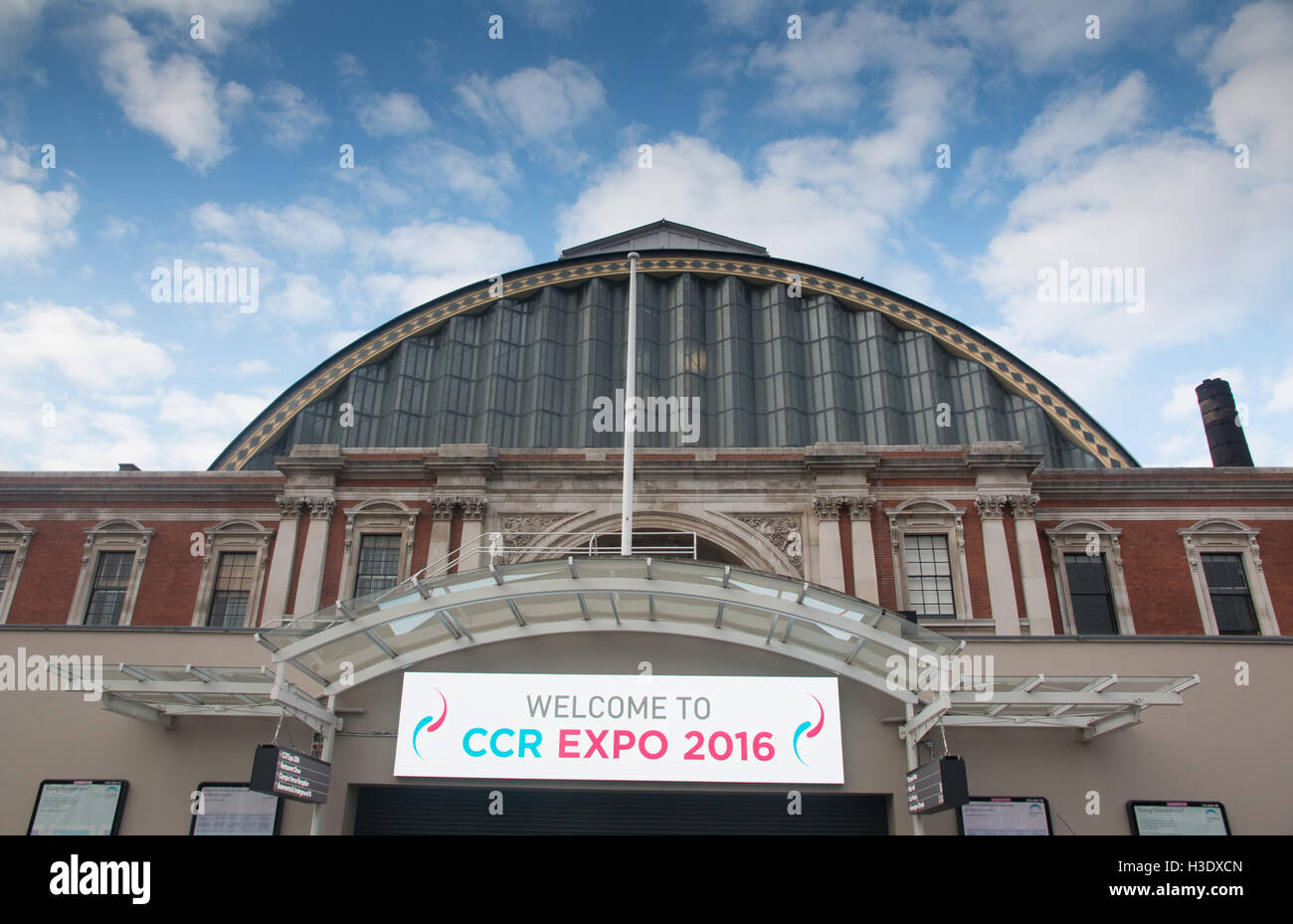 Olympia, Londres, Royaume-Uni. 6 octobre, 2016. Panneau de bienvenue à l'esthétique médicale conférence à Olympia Londres 2016 : Crédit d'WansfordPhoto/Alamy Live News Banque D'Images