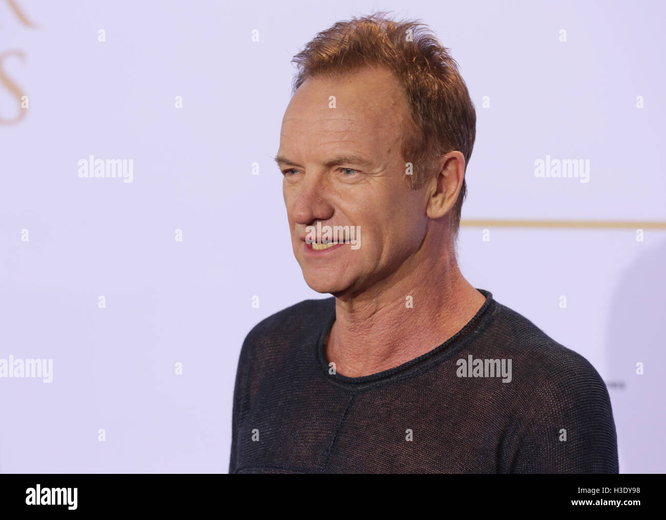 Musicien britannique Sting arrive pour la radio allemande (Deutscher Radiopreis Prix) Cérémonie de remise des prix, à Hambourg, Allemagne, 06 octobre 2016. PHOTO : GEORG WENDT/DPA Banque D'Images