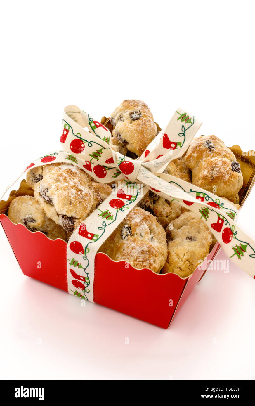 Gros plan du Christstollen Mini dans un bac de fête Banque D'Images Gros plan du Christstollen Mini dans un bac de fête Banque D'Images