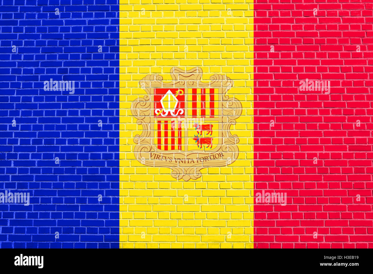 Drapeau officiel national d'Andorre. Symbole patriotique, bannière, élément, arrière-plan. Les dimensions exactes. Bonne taille, couleurs. Banque D'Images