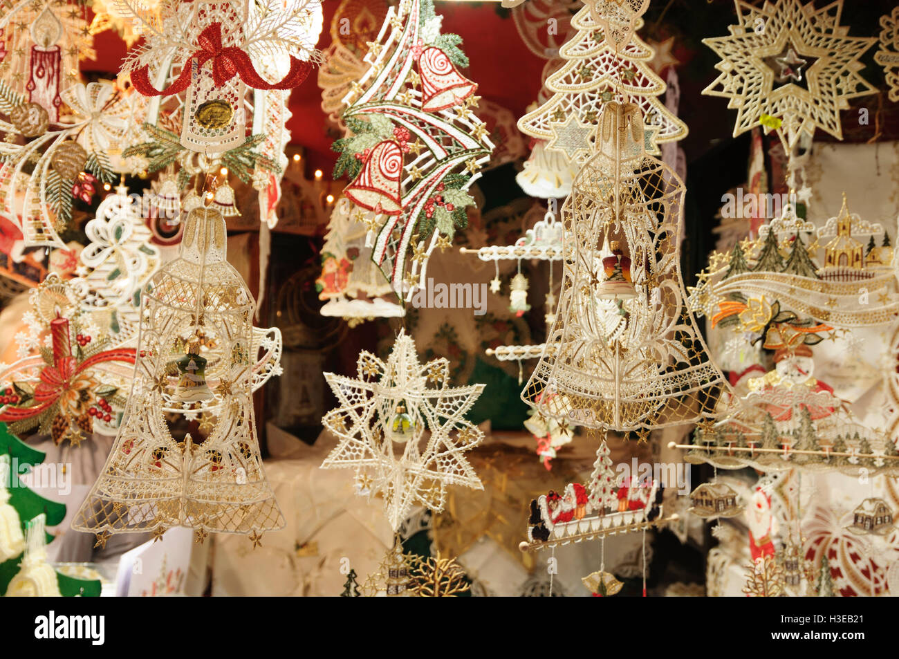 Dresde : La dentelle sur le Striezelmarkt sur la place du Vieux Marché, , Sachsen, Saxe, Allemagne Banque D'Images
