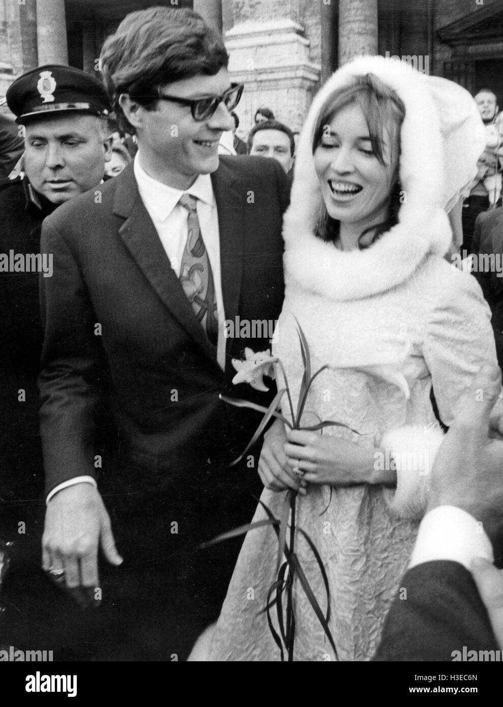 TALITHA POL épouse John Paul Getty Jr à la salle de la capitale à Rome le 10 décembre 1966 Banque D'Images