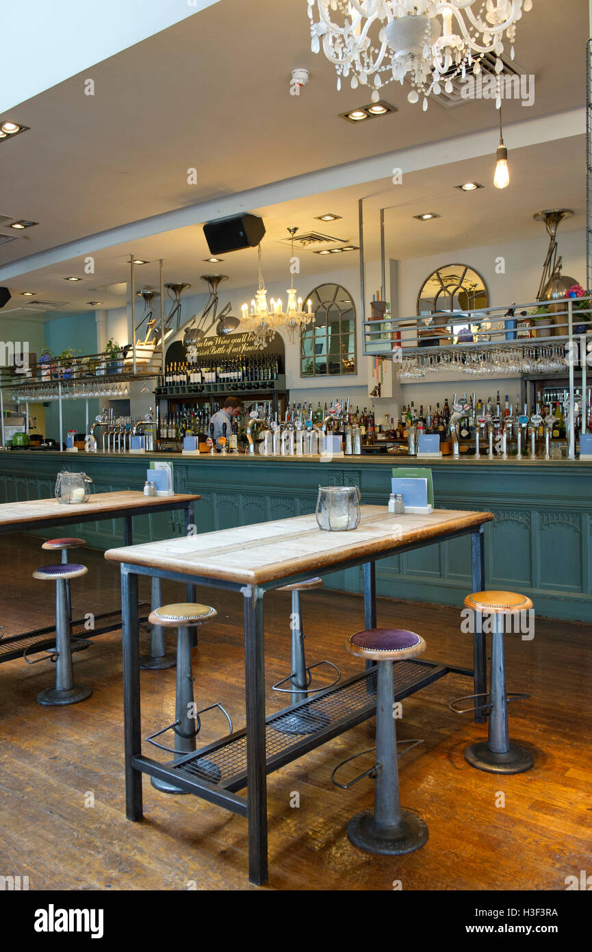 Pitcher & Piano café/bar/restaurant au Harbourside de Bristol, Royaume-Uni Banque D'Images
