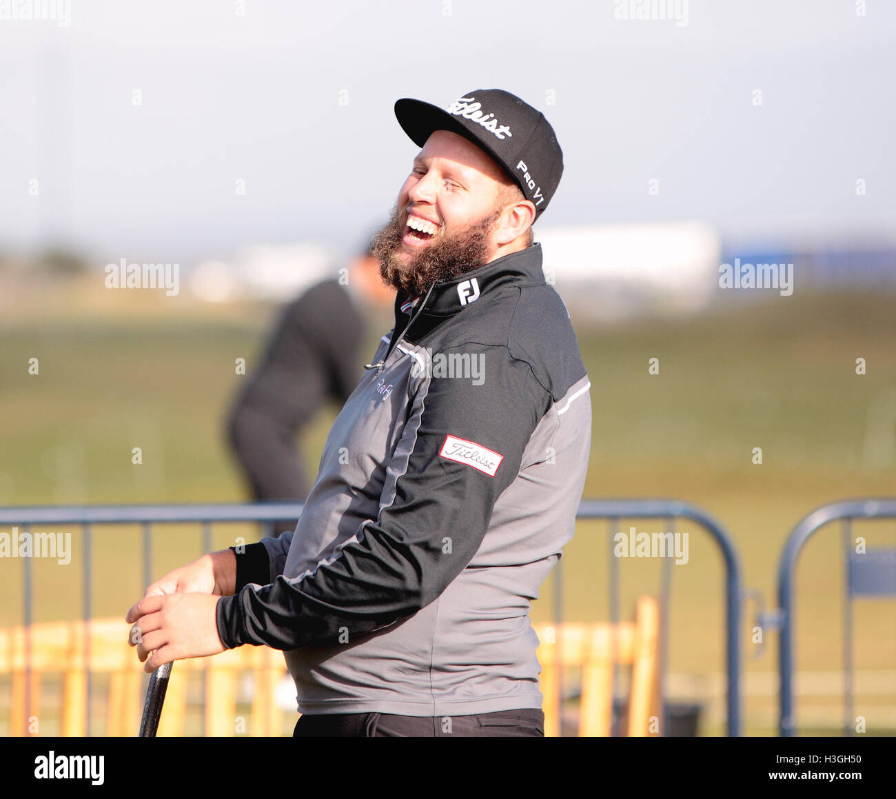 Saint Andrews, Écosse, Royaume-Uni. 8 octobre 2016. Saint Andrews, Écosse, Royaume-Uni. 8 octobre 2016. Andrew Johnston, boeuf joue à la Dunhill Cup, St Andrews en Écosse, samedi 08 octobre 2016 Credit : Derek Allan/Alamy Live News Banque D'Images