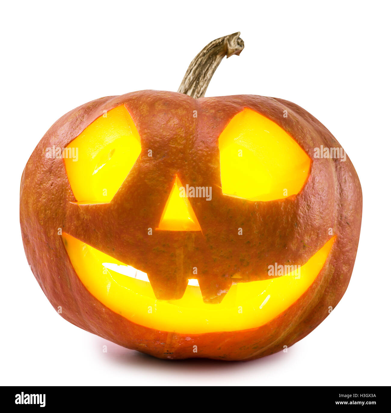 Lanterne citrouille souriant ou jack-o'-lantern est l'un des symboles de l'Halloween. Attribut d'Halloween. Banque D'Images