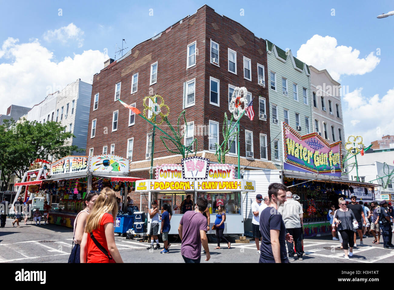 New York City, NY NYC Brooklyn, Williamsburg, quartier italien, Our Lady of Mount Carmel Feast Day, festival religieux, tradition, vendeurs de nourriture, carnaval Banque D'Images