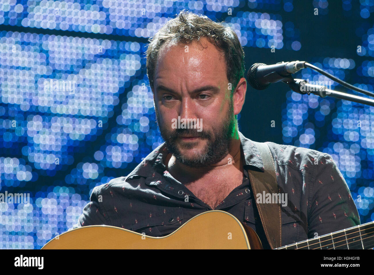 Dave Matthews effectue avec Tim Reynolds en 2016 à l'aide agricole Jeffy Lube Live in Bristow, VA 17 Septembre 2016 Banque D'Images