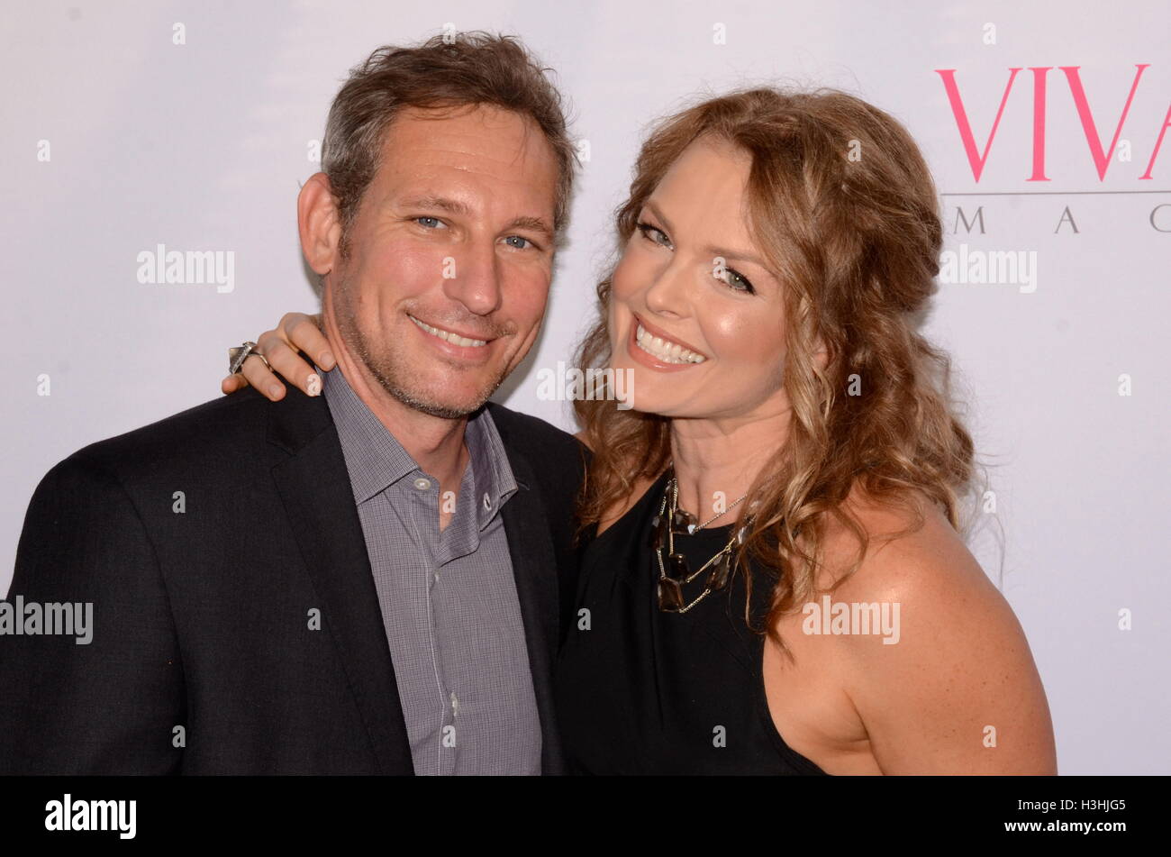 Dina meyer Banque de photographies et d’images à haute résolution Alamy
