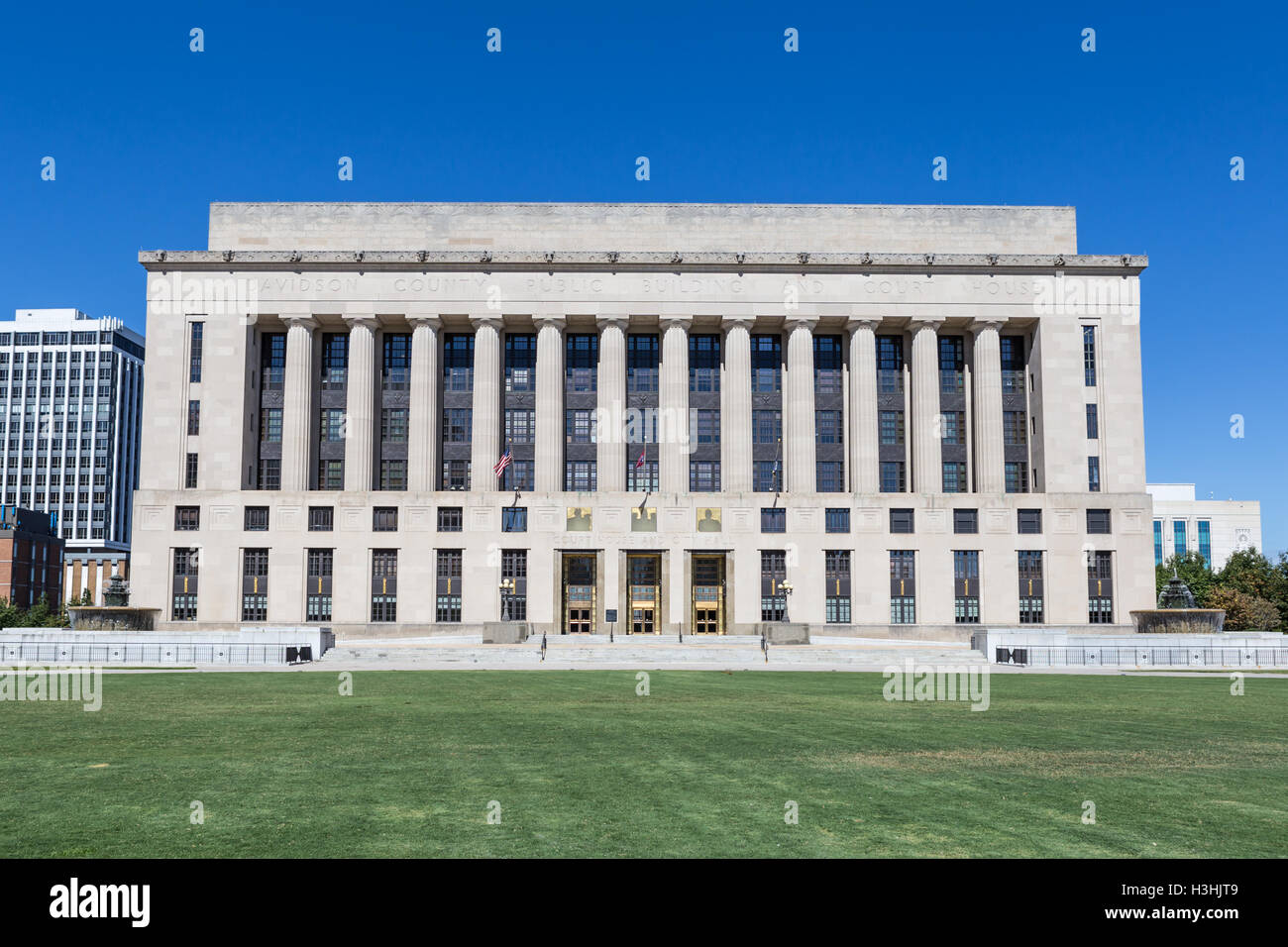 Les Davidson County Court House et l'Hôtel de ville de Nashville, Tennessee. Banque D'Images