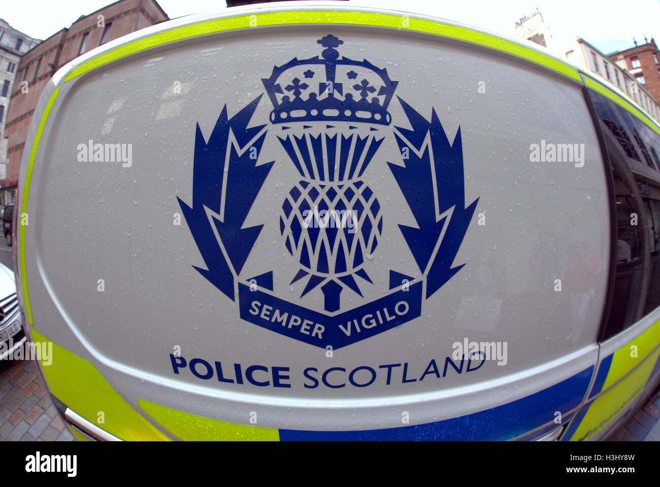 La police l'oeil de big brother l'Écosse logos logo sur les côtés du véhicule Banque D'Images