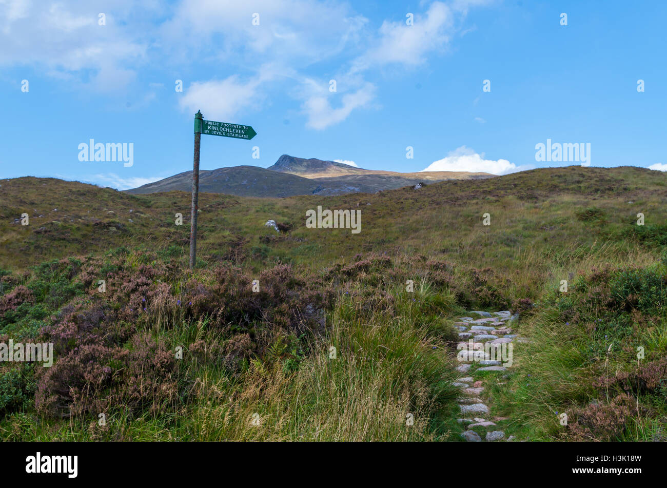 Panneau pour les randonneurs de Glen Coe, Ecosse, Grande-Bretagne Banque D'Images