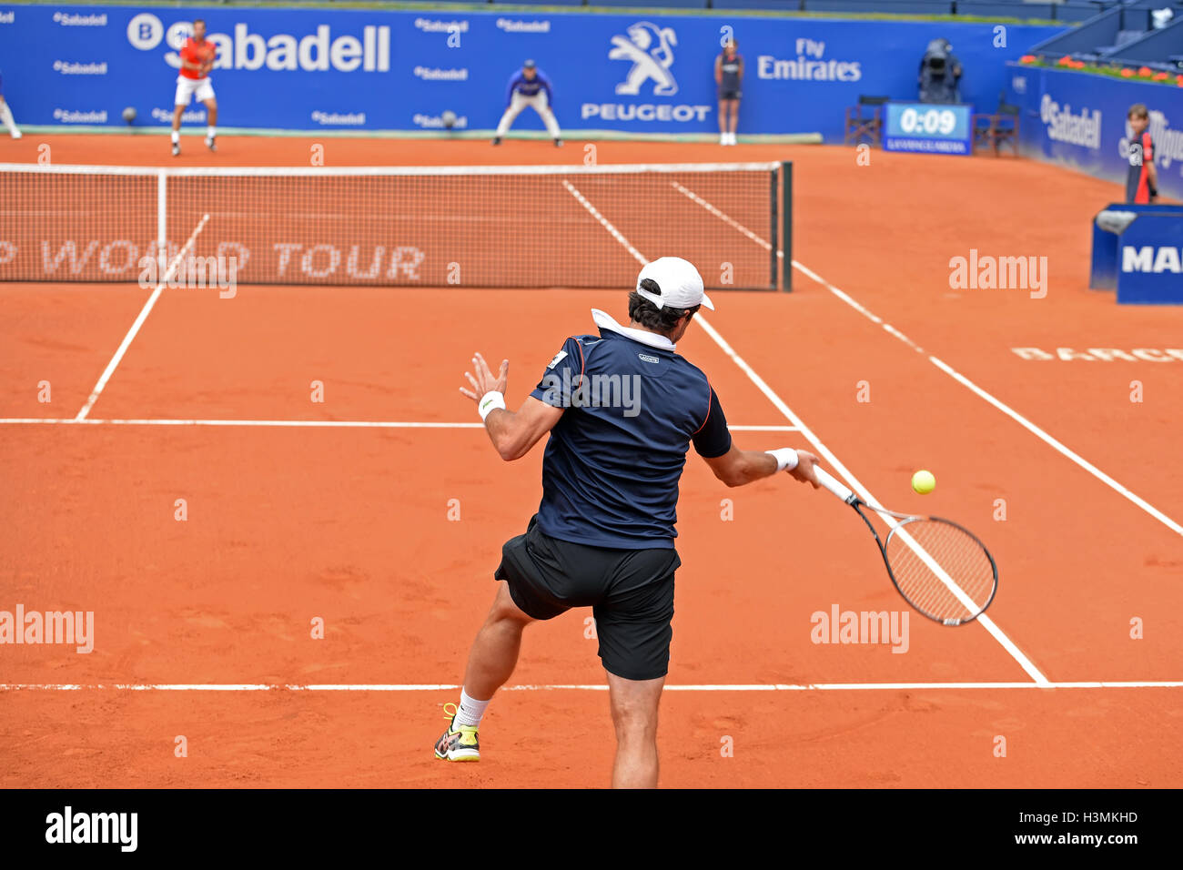 Barcelone - 20 avr : Pablo Andujar (joueur de tennis) joue à l'ATP Barcelone ouvert. Banque D'Images