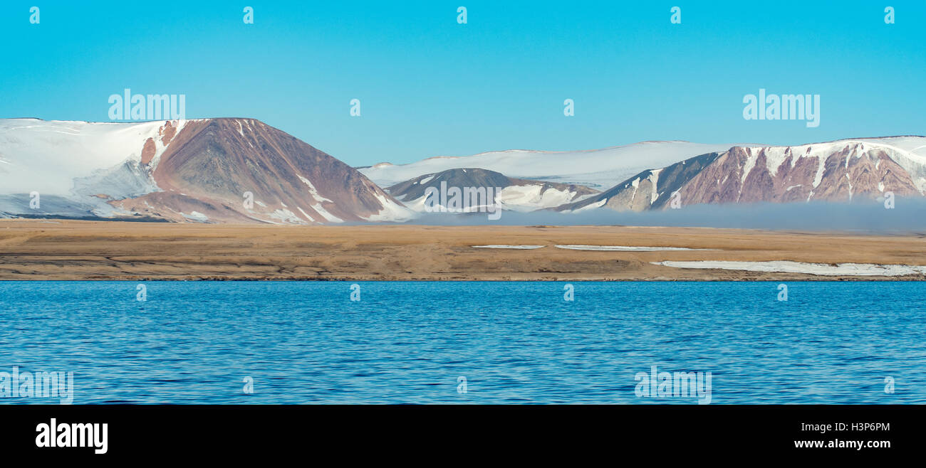 Voir dans le détroit d'Hinlopen Panorama, Svalbard, Norvège Banque D'Images