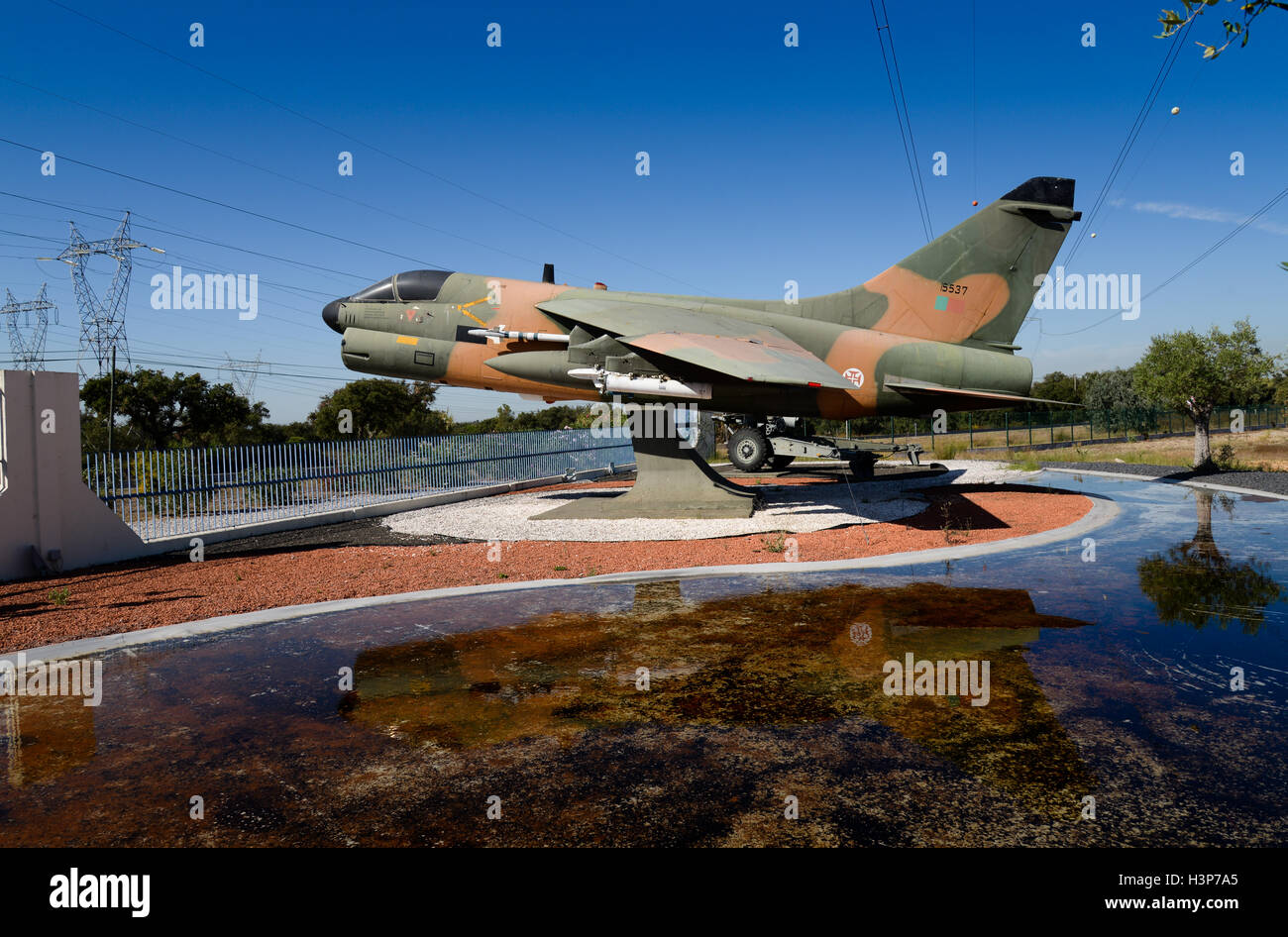 A7 Corsair gate guardian armée de l'air portugaise à Campo de tiro Banque D'Images