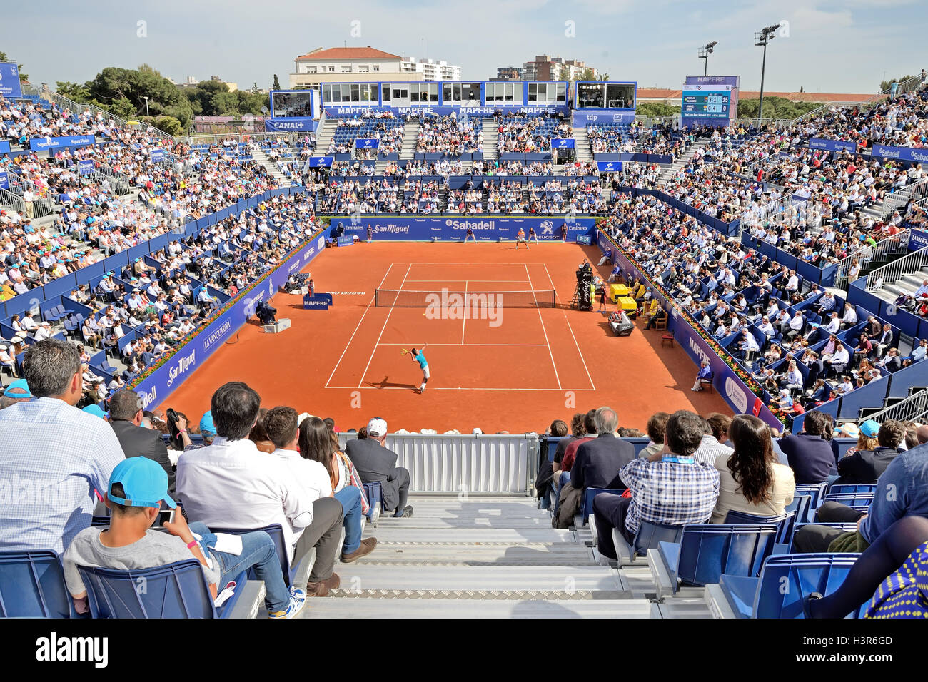 Barcelone - APR 26 : les spectateurs à l'ATP Open de Barcelone Banc Sabadell Conde de Godo tournoi. Banque D'Images